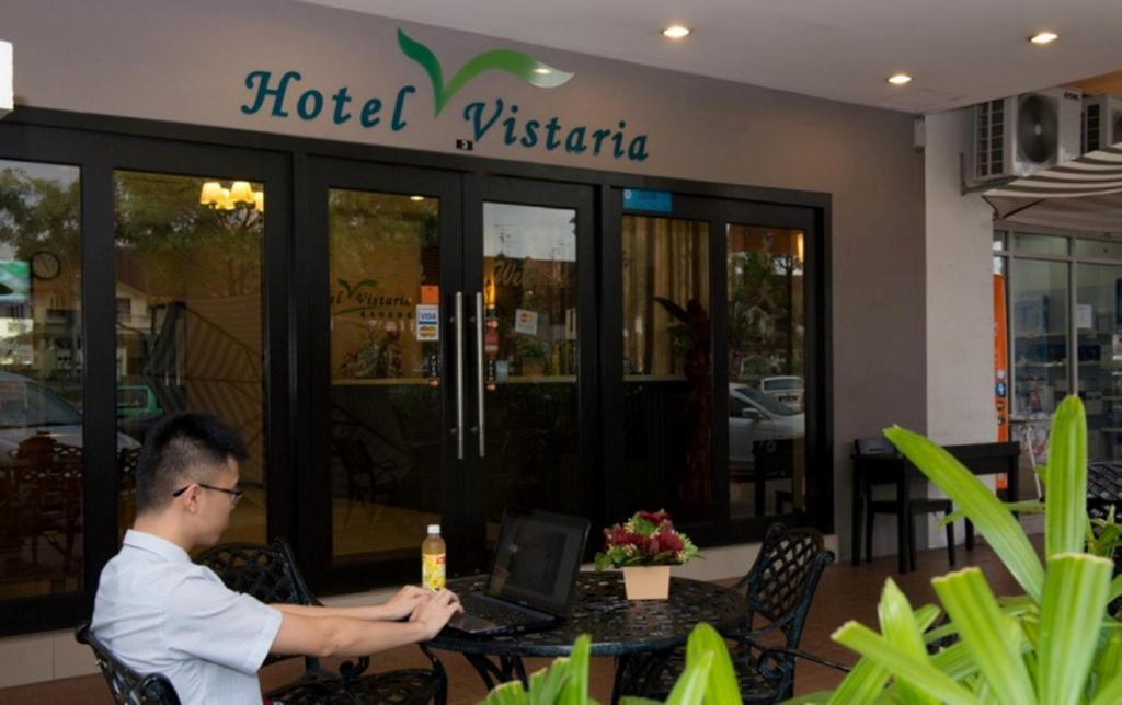 Hotel Vistaria Johor Bahru Luaran gambar